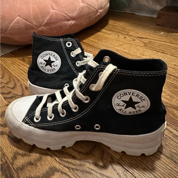 Converse Black Platform Chuck Taylor Hightop Sneaker (size 7) - Picture 2 of 6